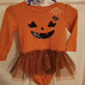 Baby girl Halloween Bodysuit with Tutu attached